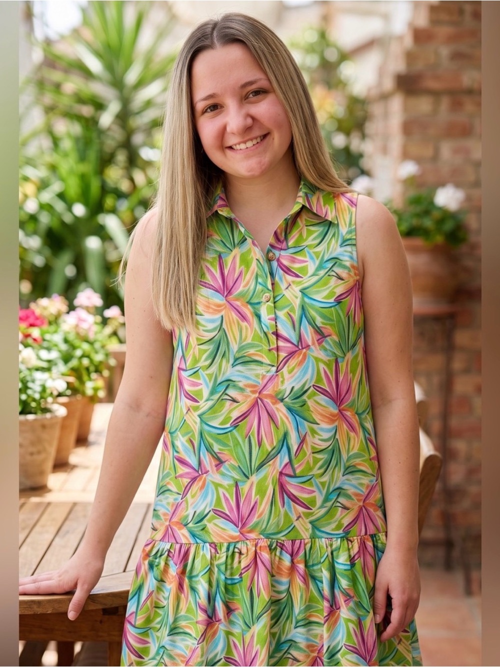 Dear Scarlett Sleeveless Tropical Mini Dress in Green Multi